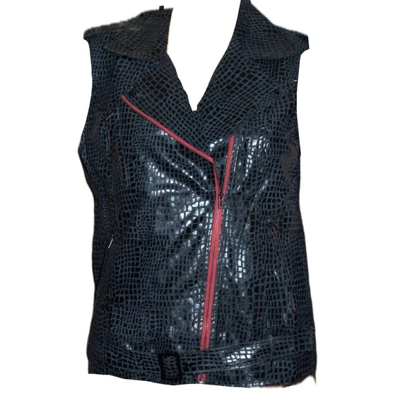 New English rose black vest with red zipper snake skin pattern ￼ - Picture 2 of 8